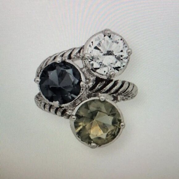 NWT Premier Designs City Girl Ring Size 6 - Picture 1 of 1
